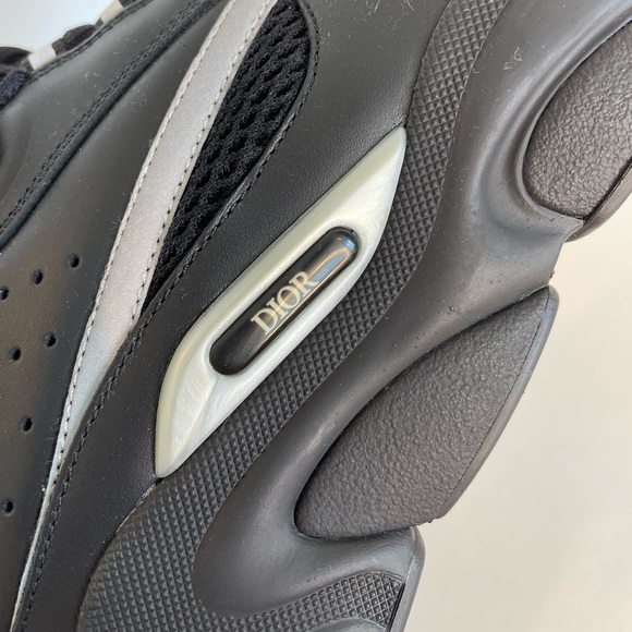 Dior Men’s Fashion Sneakers (B22 - size 9) - Picture 8 of 10